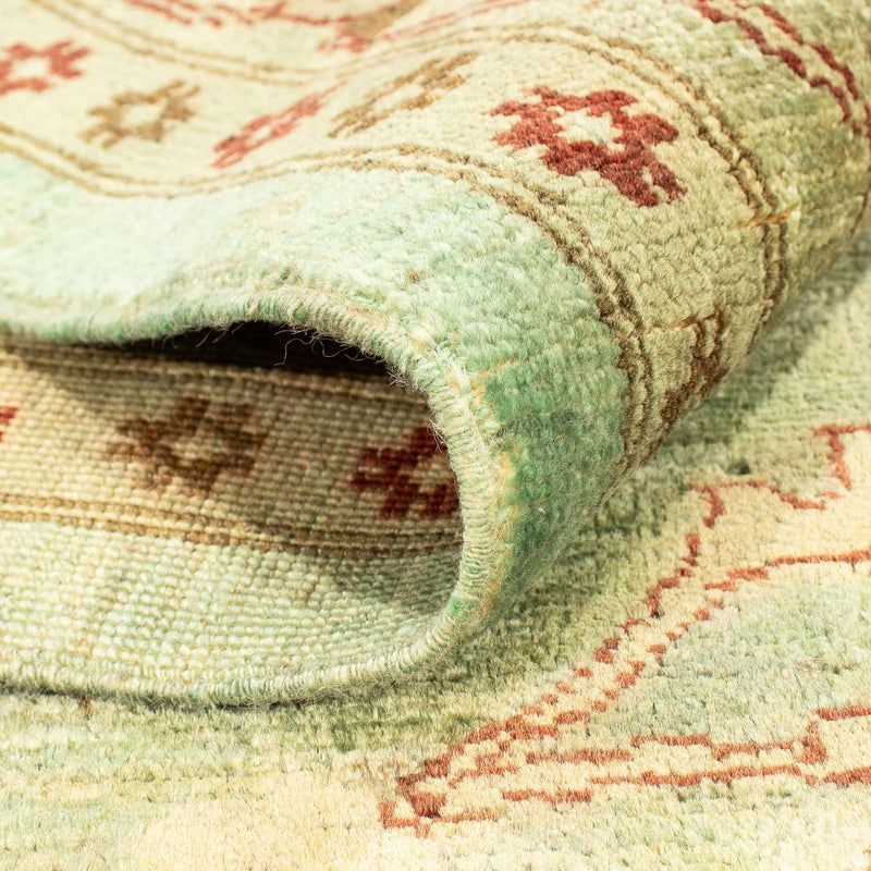 Ziegler Rug - 270 x 187 cm - green