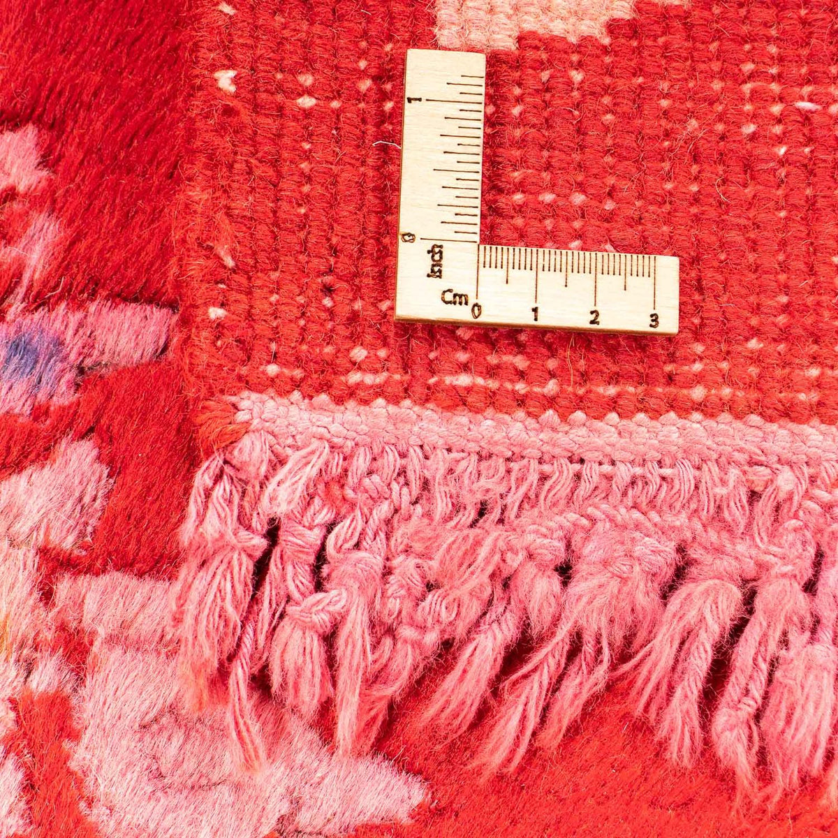 Chinese Rug - 204 x 136 cm - red