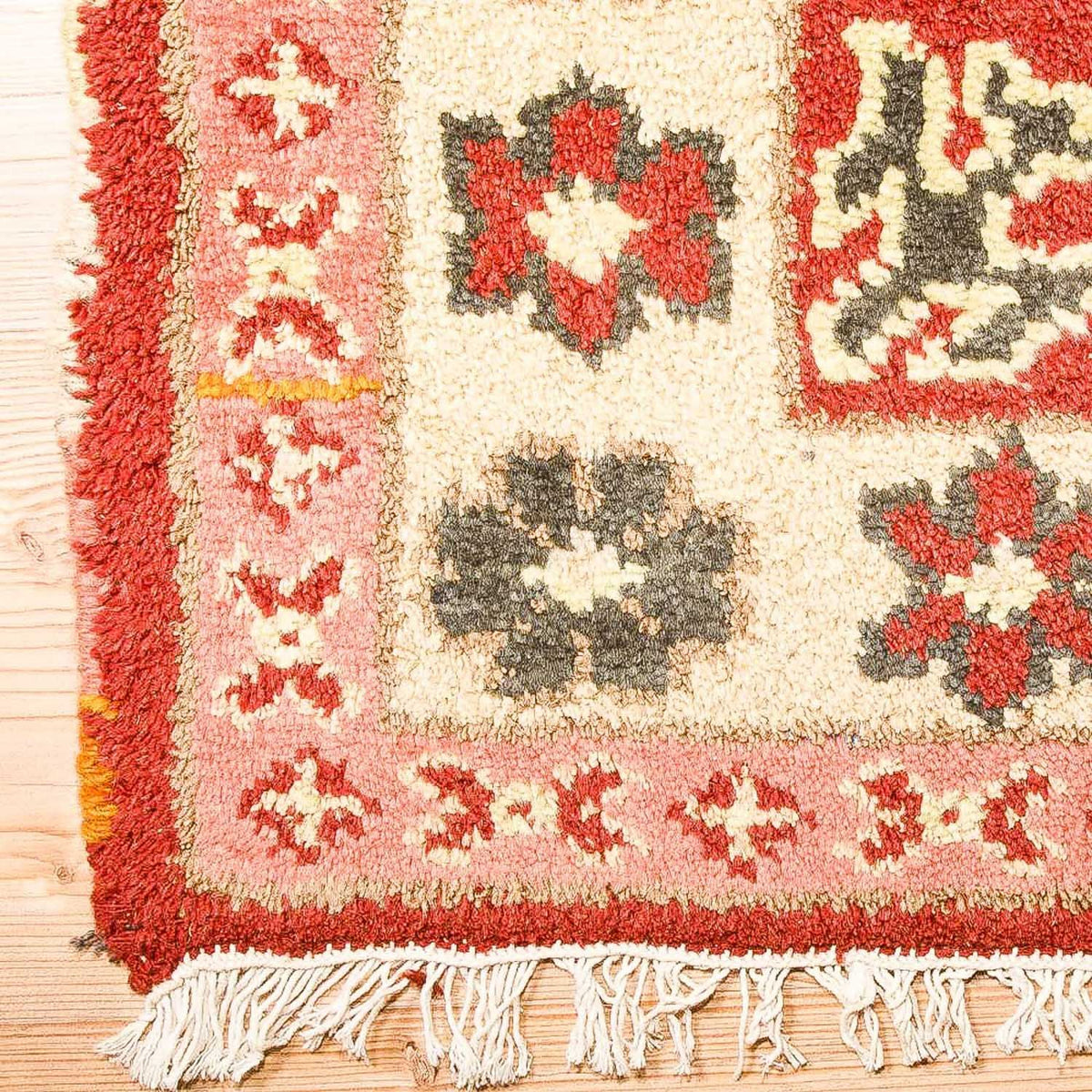 Oriental Rug - 151 x 90 cm - red