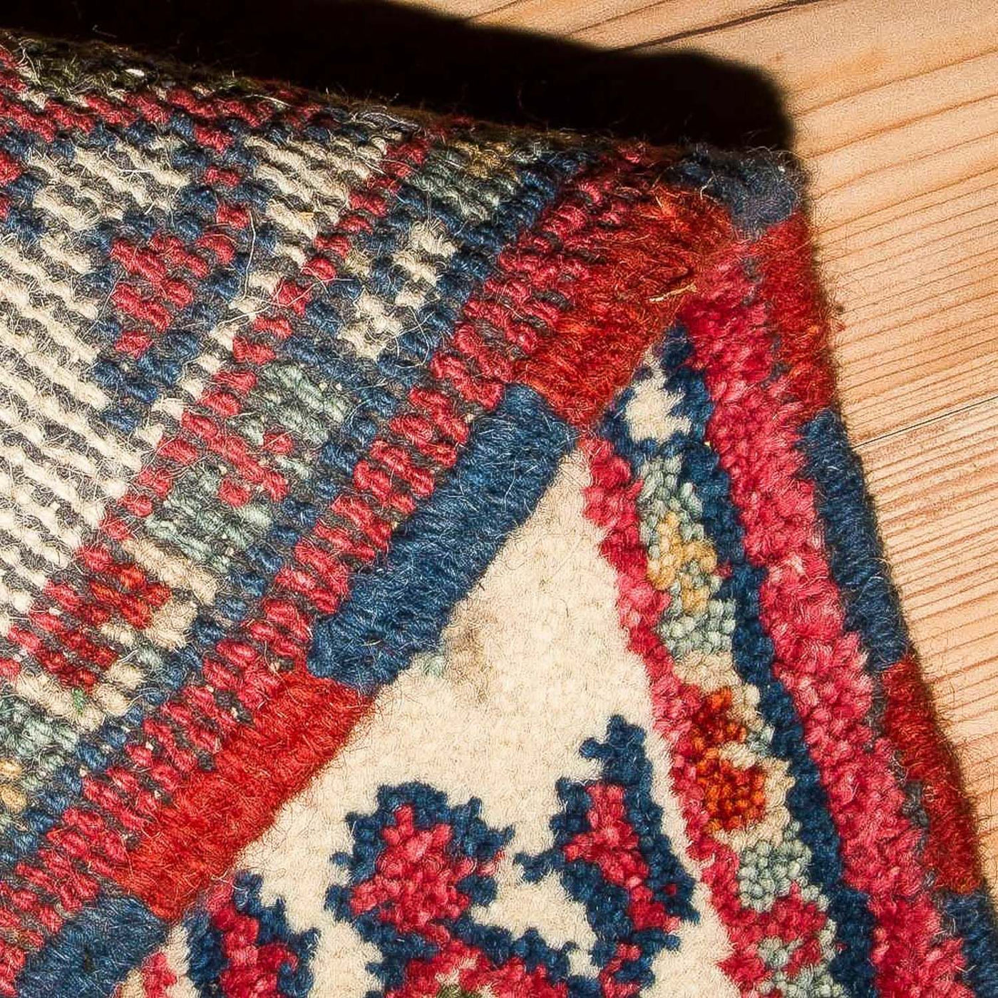 Oriental Rug 157x96cm