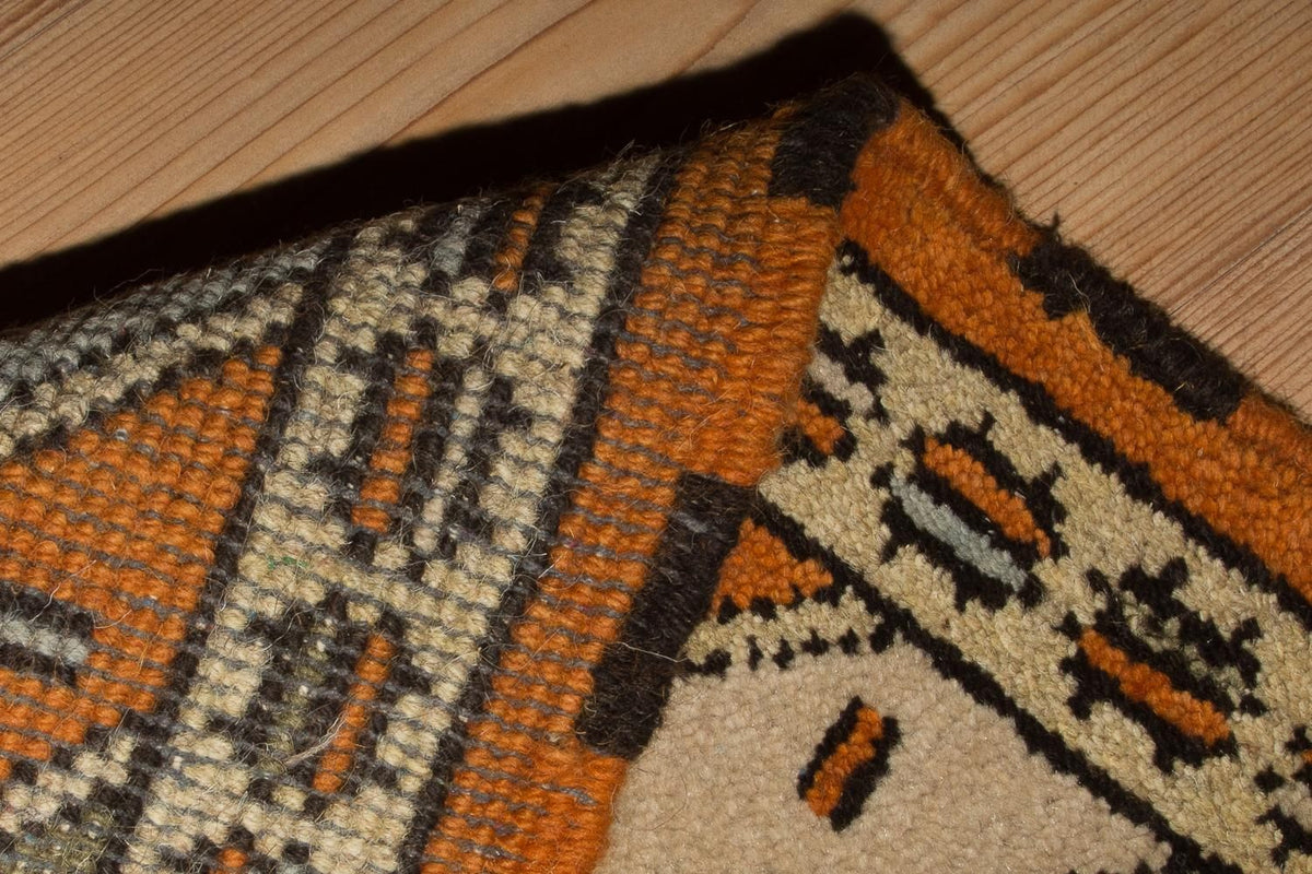 Oriental Rug - 149 x 93 cm - orange