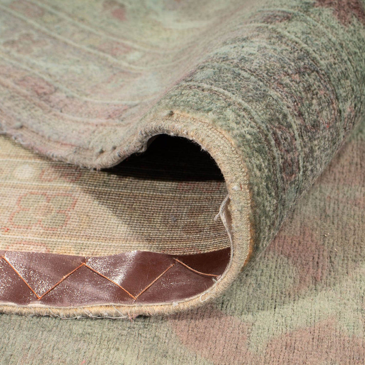 Ziegler Rug - 306 x 255 cm - multicolored