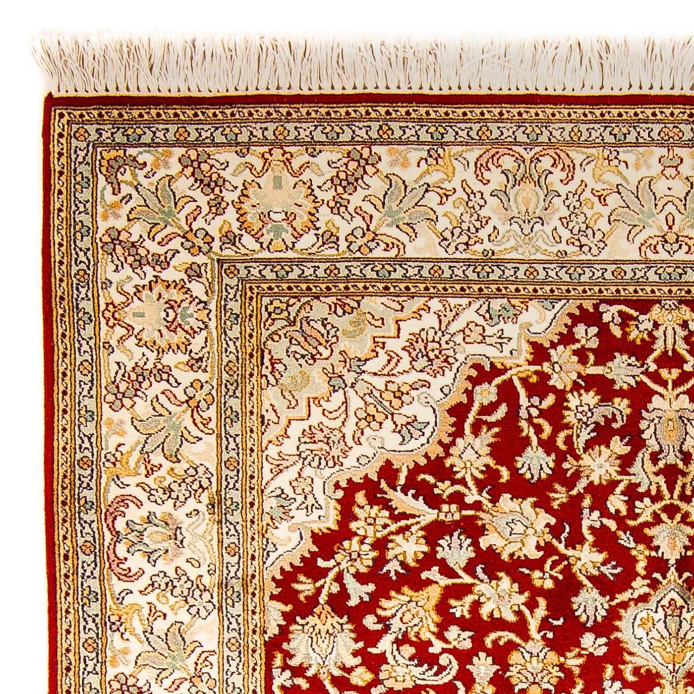 Kashmir Silk Rug 186x129cm - Oriental Rug
