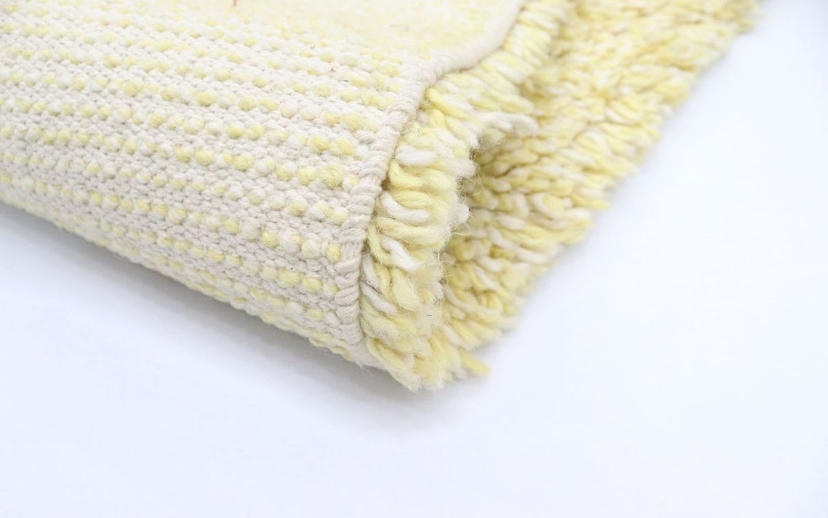 High-Pile Rug - 158 x 90 cm - beige