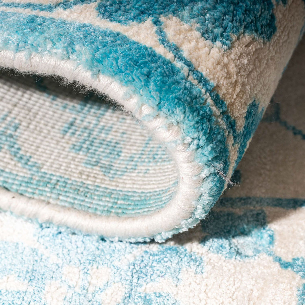 Viscose Rug square  - 70 x 70 cm - turquoise