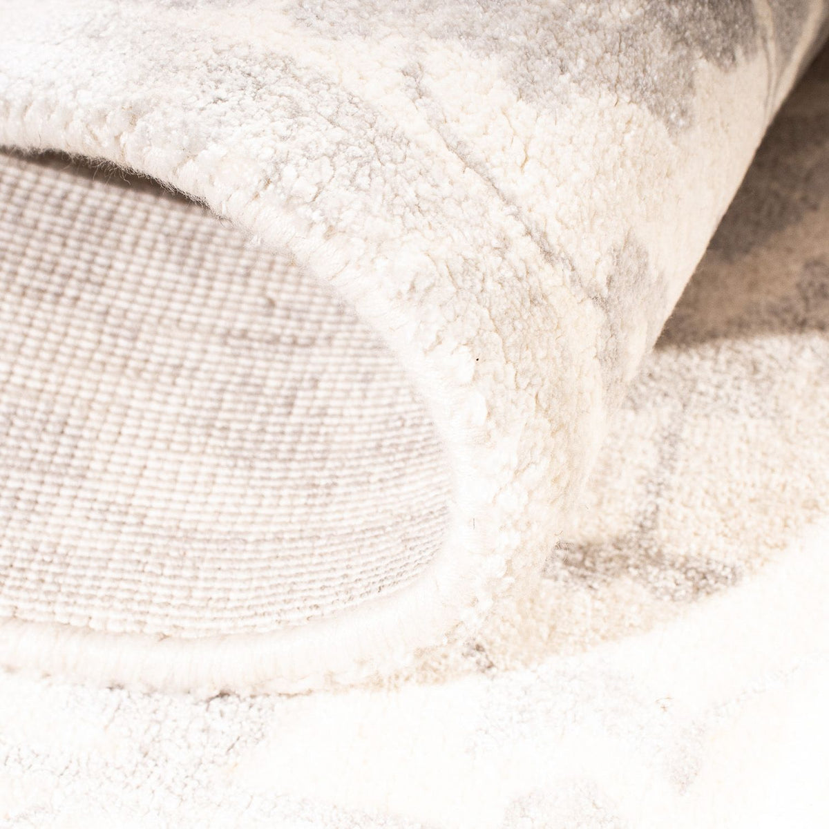 Viscose Rug square  - 70 x 70 cm - light brown