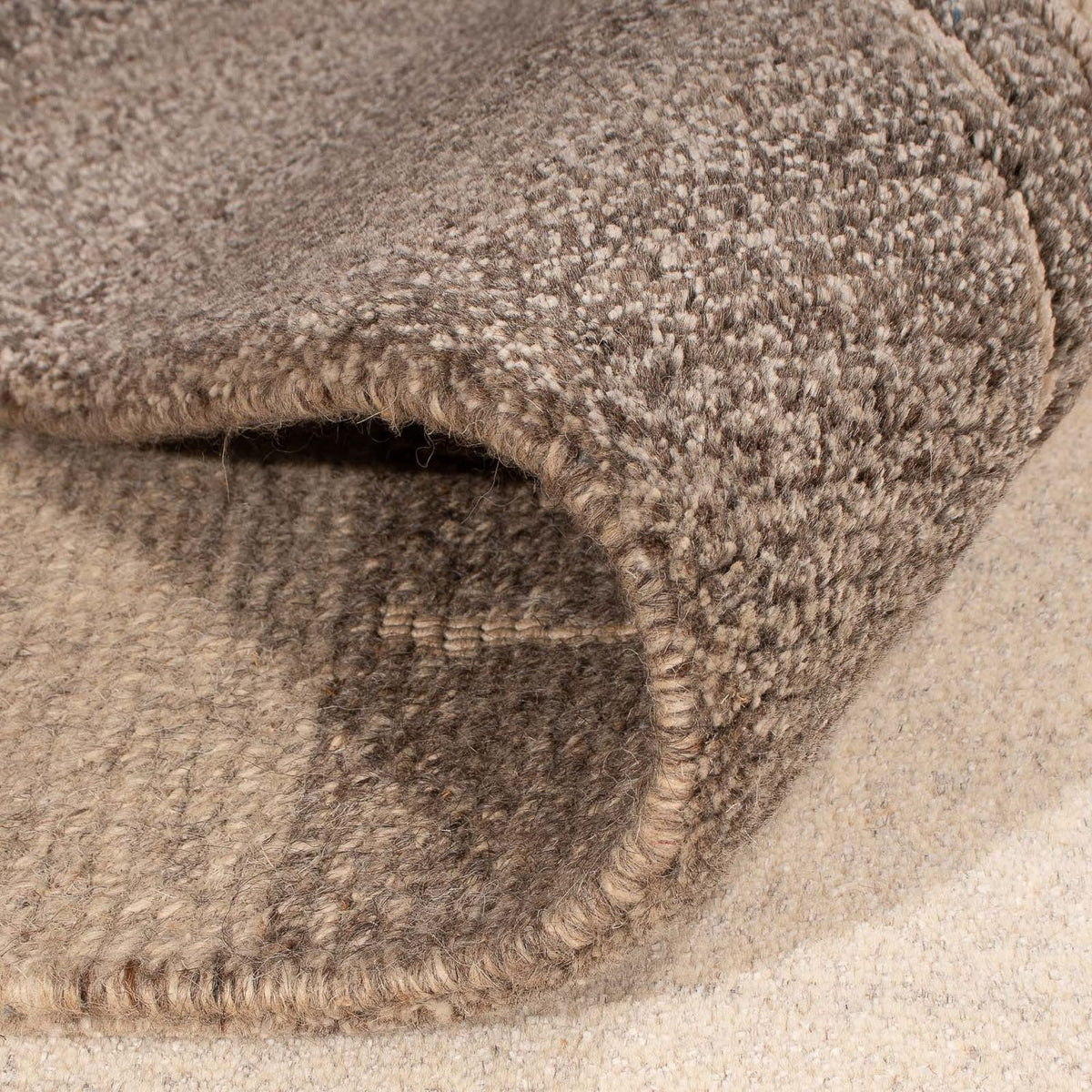 Nepal Rug - 296 x 200 cm - beige