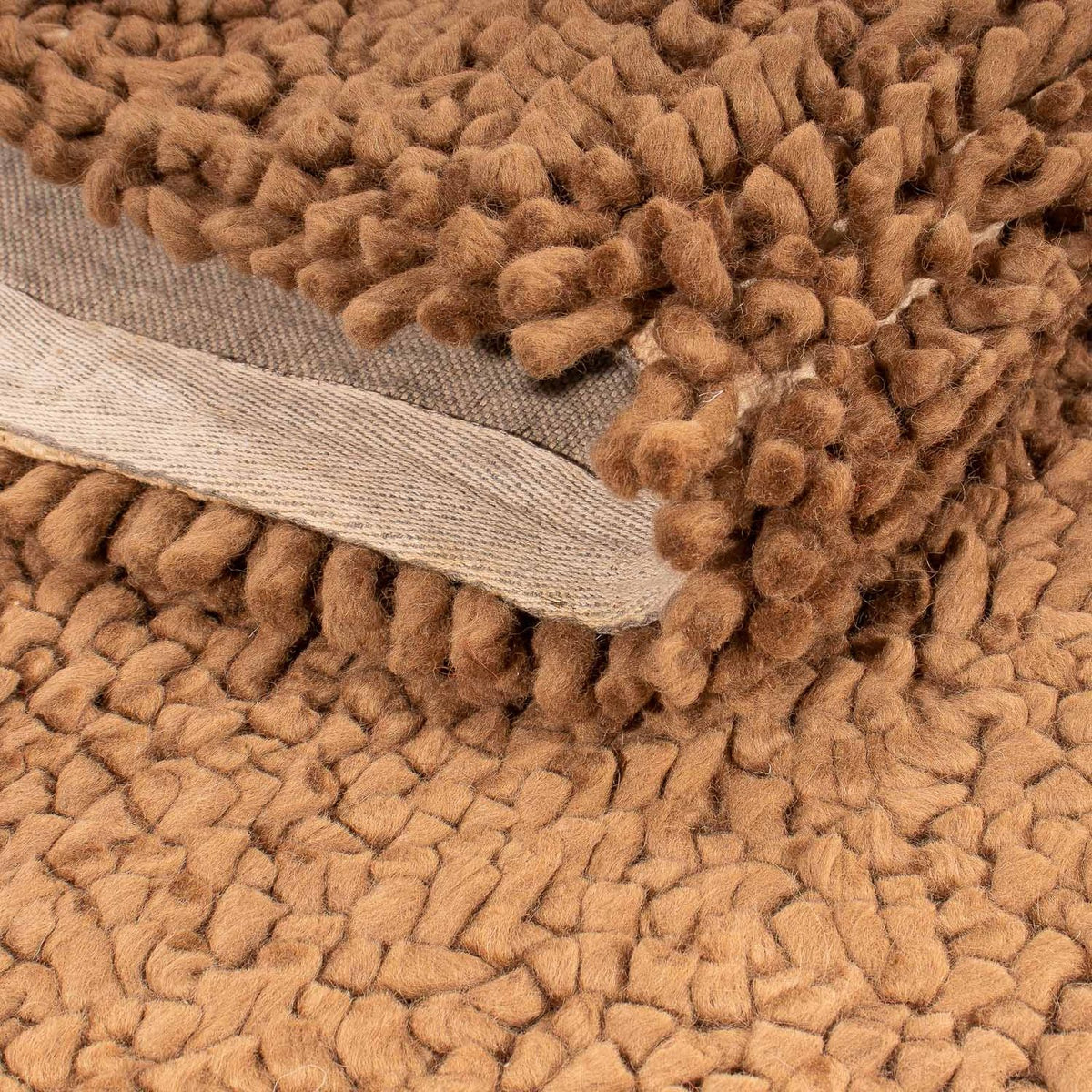 High-Pile Rug - 206 x 155 cm - brown