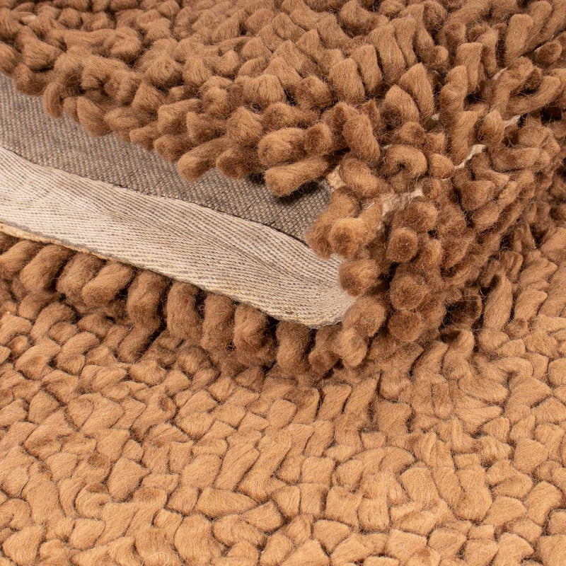 High-Pile Rug - 206 x 155 cm - brown