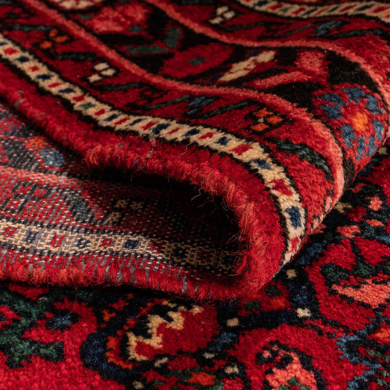 Hosseinabad Rug 159x113cm - Persian Rugs