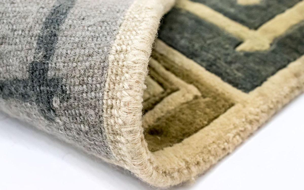 Nepal Rug - 263 x 183 cm - colorful