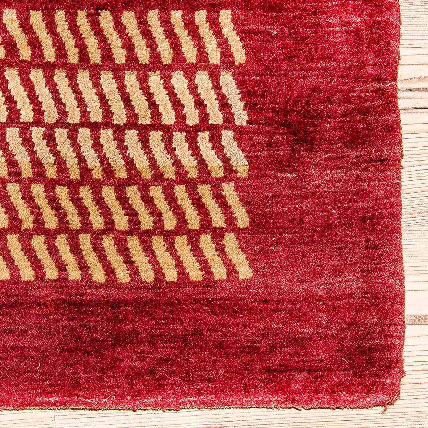 Loribaft Rug 240x175cm - Wool Rug