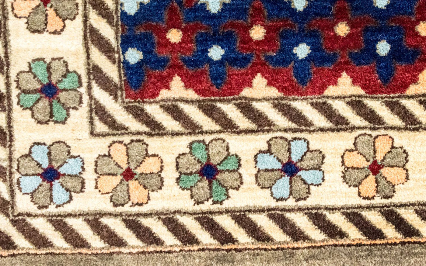 Loribaft Rug 303x197cm - Wool Rug