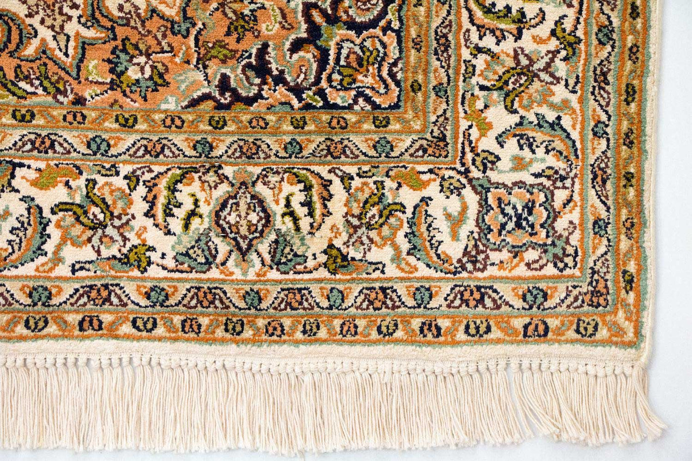Kashmir Silk Rug 149x89cm - Oriental Rug