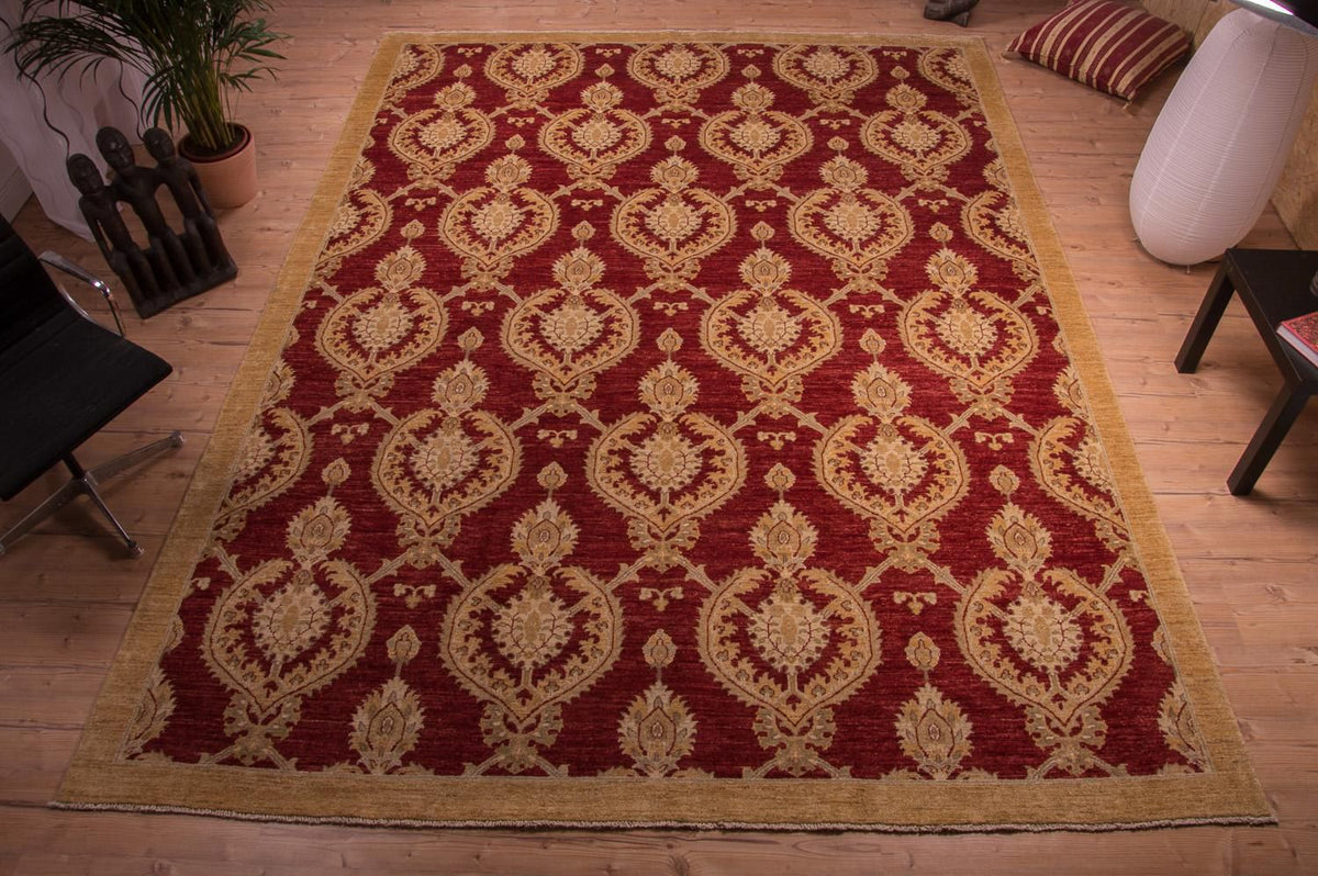Ziegler Rug - 360 x 273 cm - red