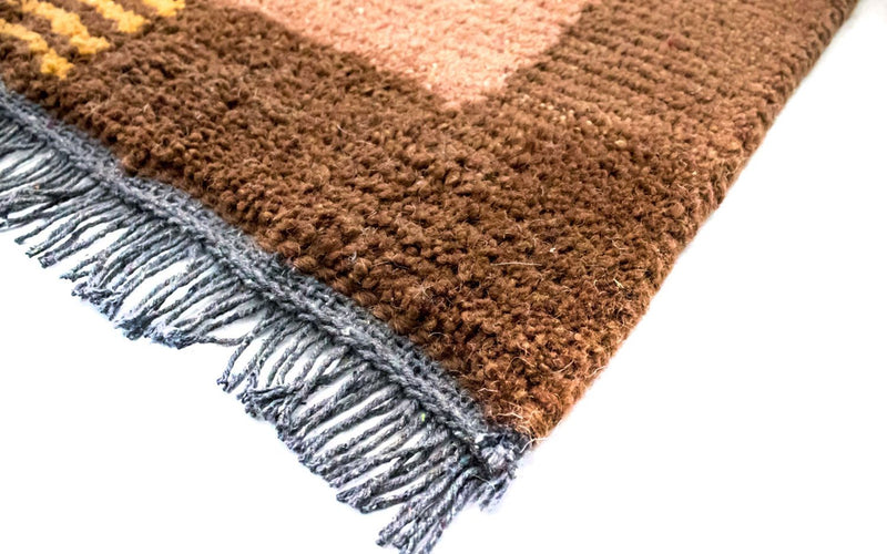 Nepal Rug - 140 x 70 cm - brown
