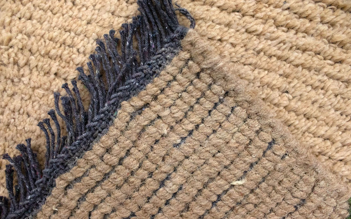 Nepal Rug - 140 x 70 cm - brown