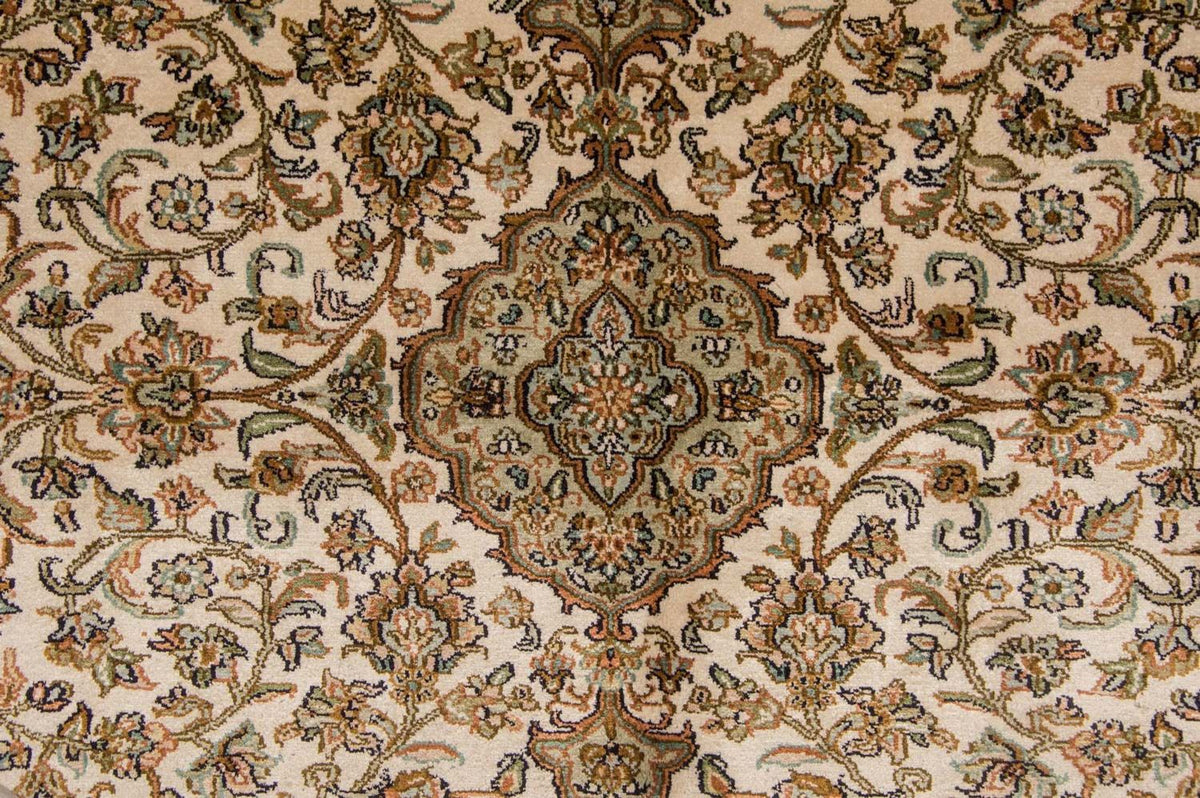 Silk Rug - Kashmir Silk - 186 x 126 cm - beige