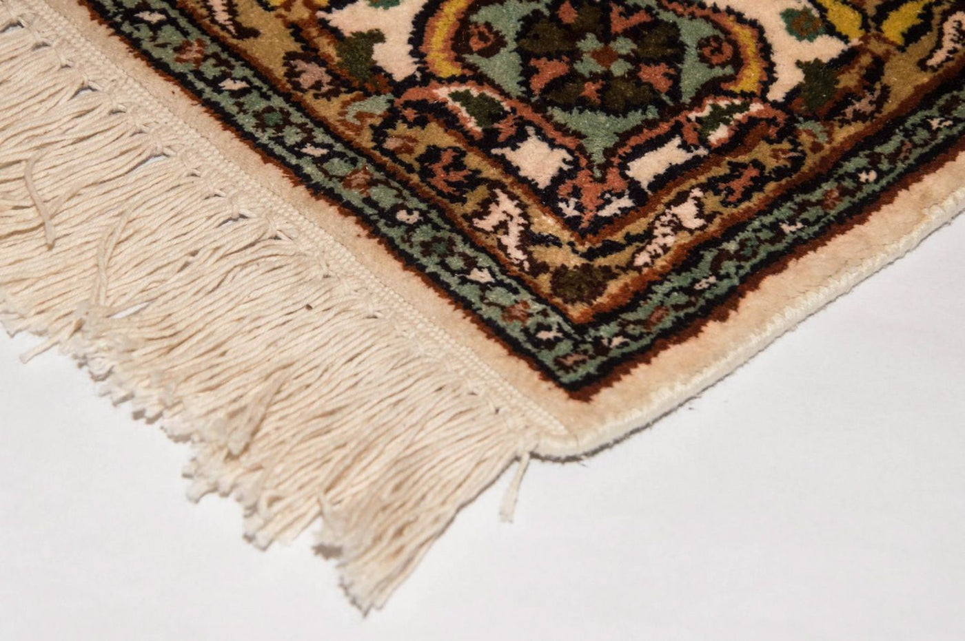 Kashmir Silk Rug 300x79cm - Oriental Rug