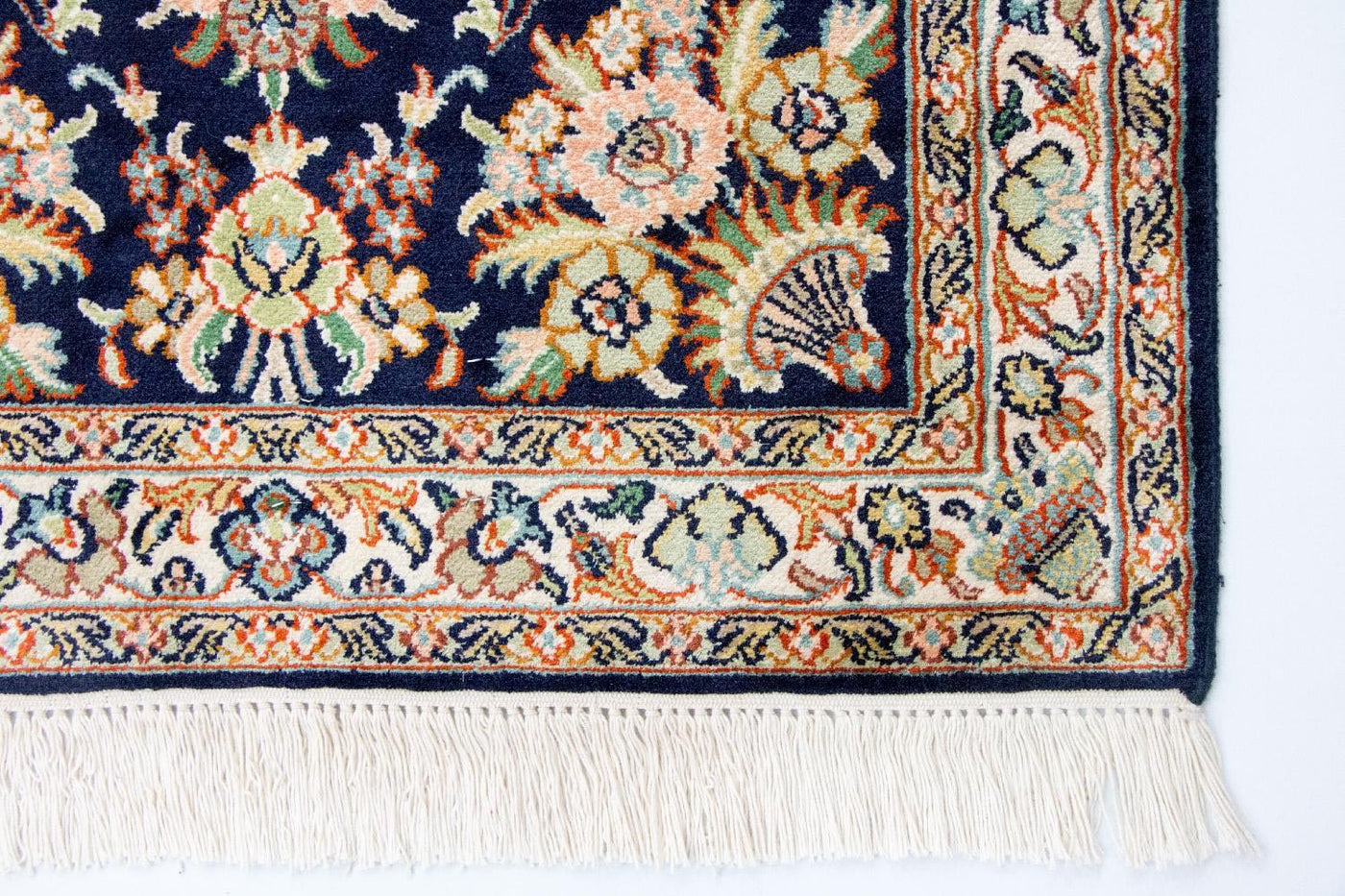 Kashmir Silk Rug 98x63cm - Oriental Rug