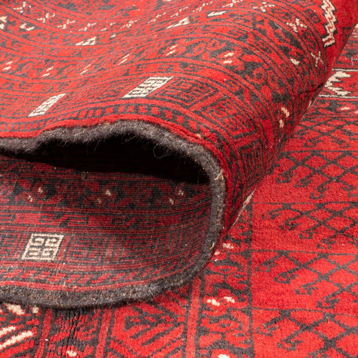 Turkaman Rug - 236 x 159 cm - red