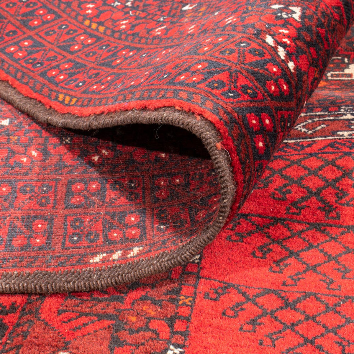 Turkaman Rug - 237 x 158 cm - red