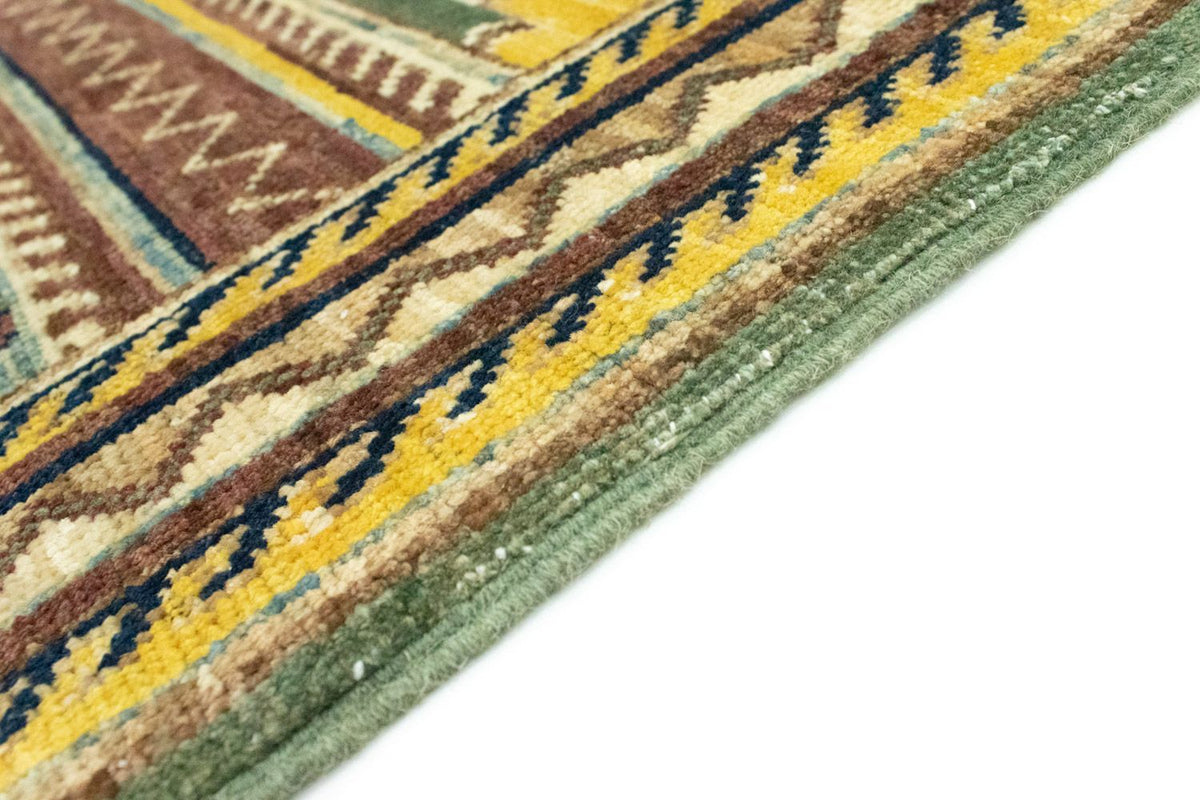 Ziegler Rug - 203 x 145 cm - green