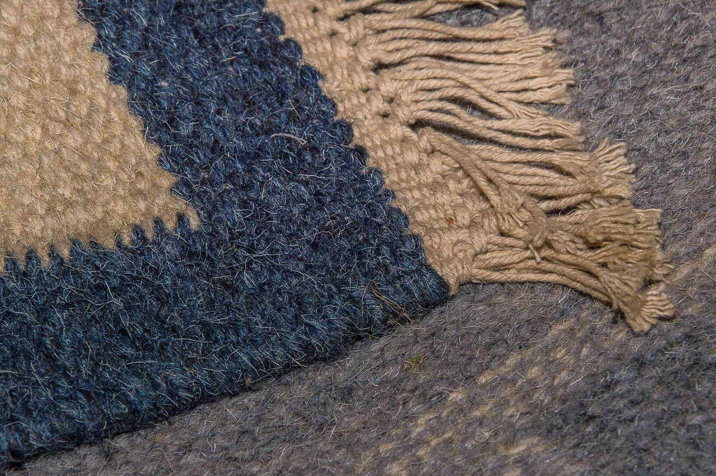 Modern Kilim Rug - Wool Rug