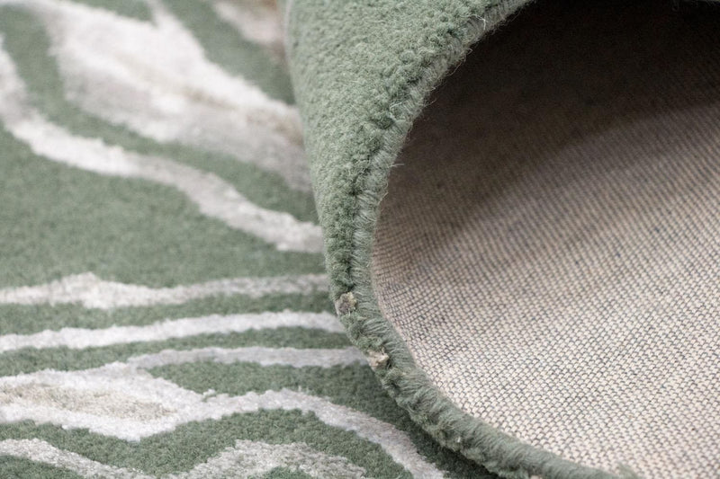 Designer Rug - 242 x 153 cm - green