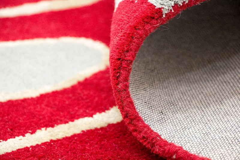 Designer Rug - 245 x 152 cm - red