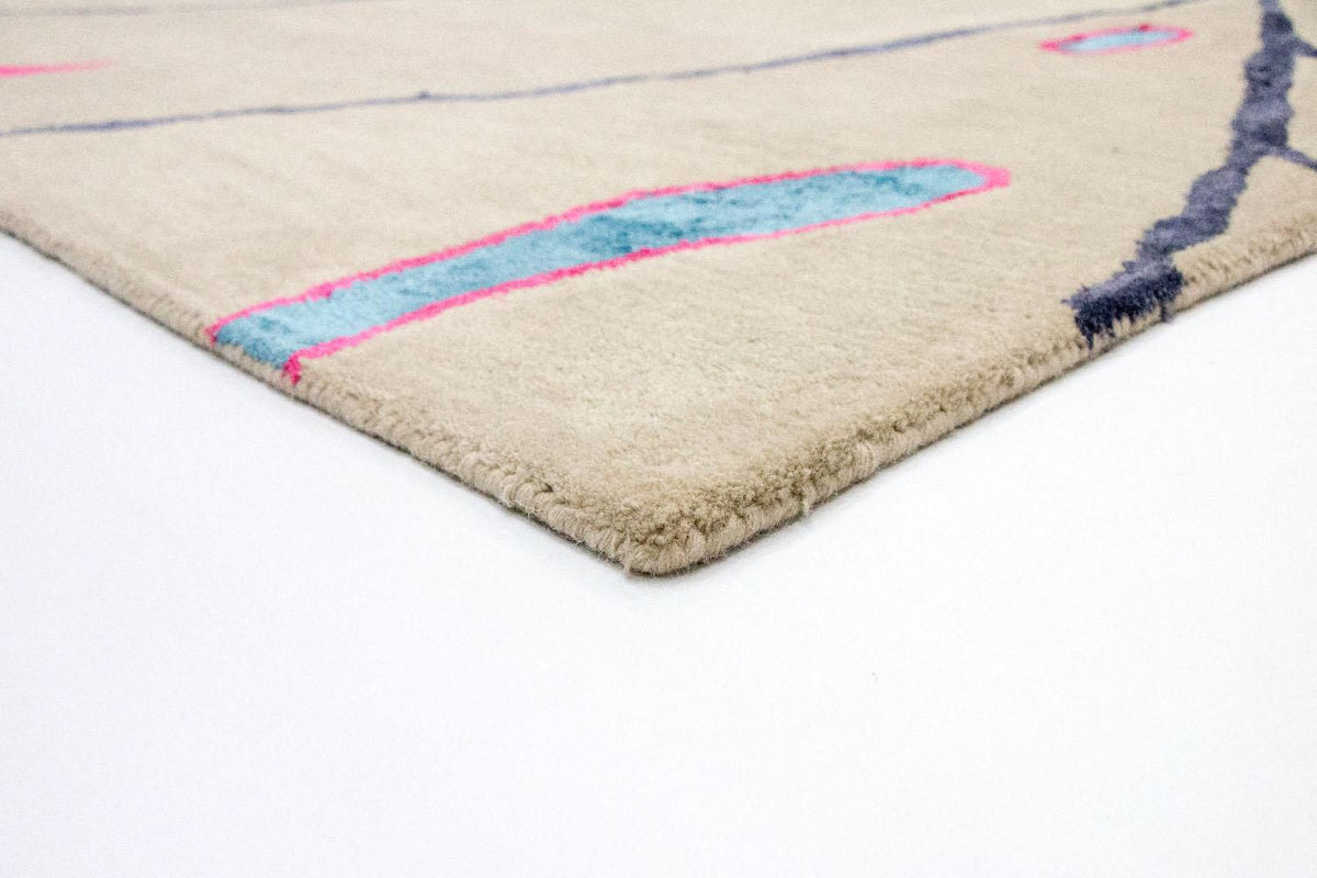 Designer Rug - 240 x 152 cm - beige