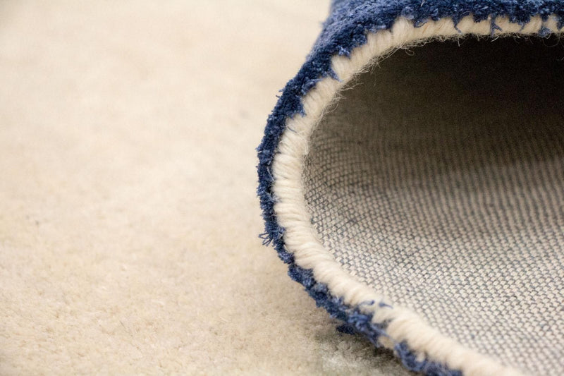 Designer Rug - 240 x 152 cm - beige