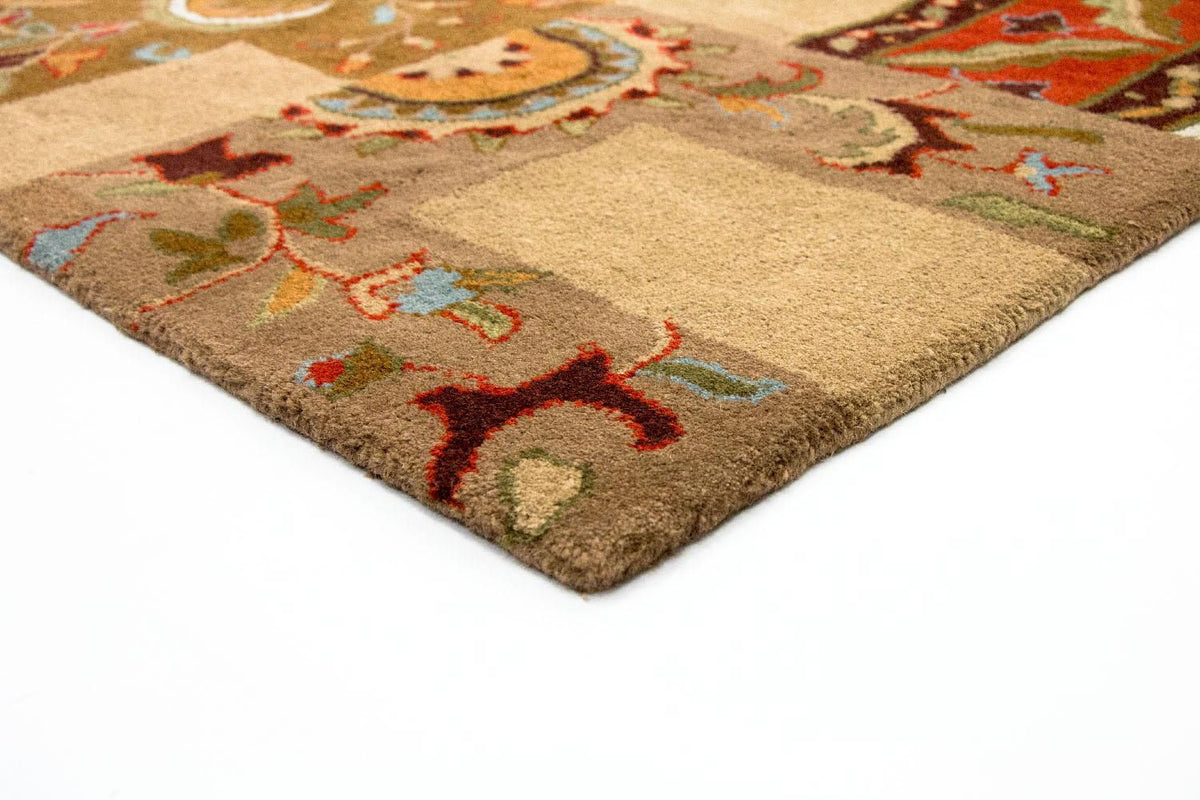 Wool Rug - 189 x 136 cm - multicolored