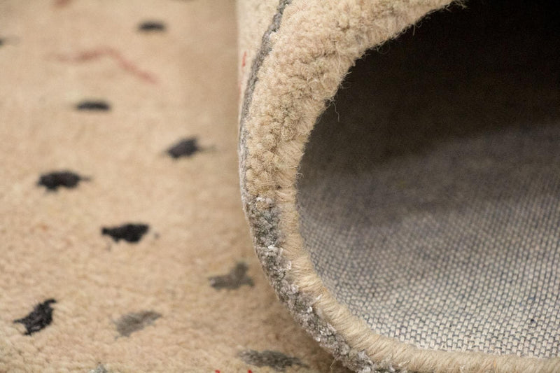 Designer Rug - 242 x 155 cm - beige