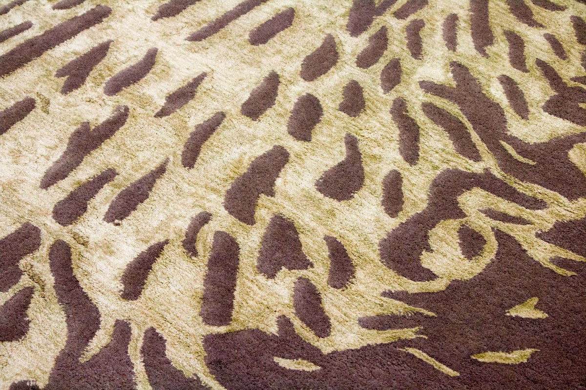 Designer Rug - 242 x 153 cm - lilac