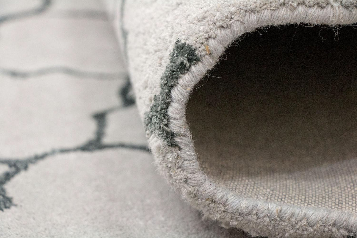 Wool Rug - 232 x 164 cm - silver