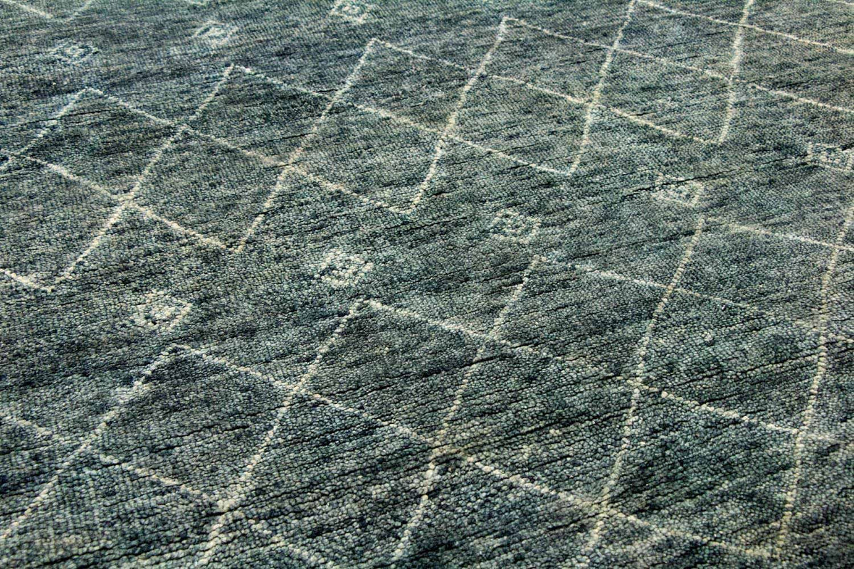 Designer Rug - 251 x 153 cm - grey