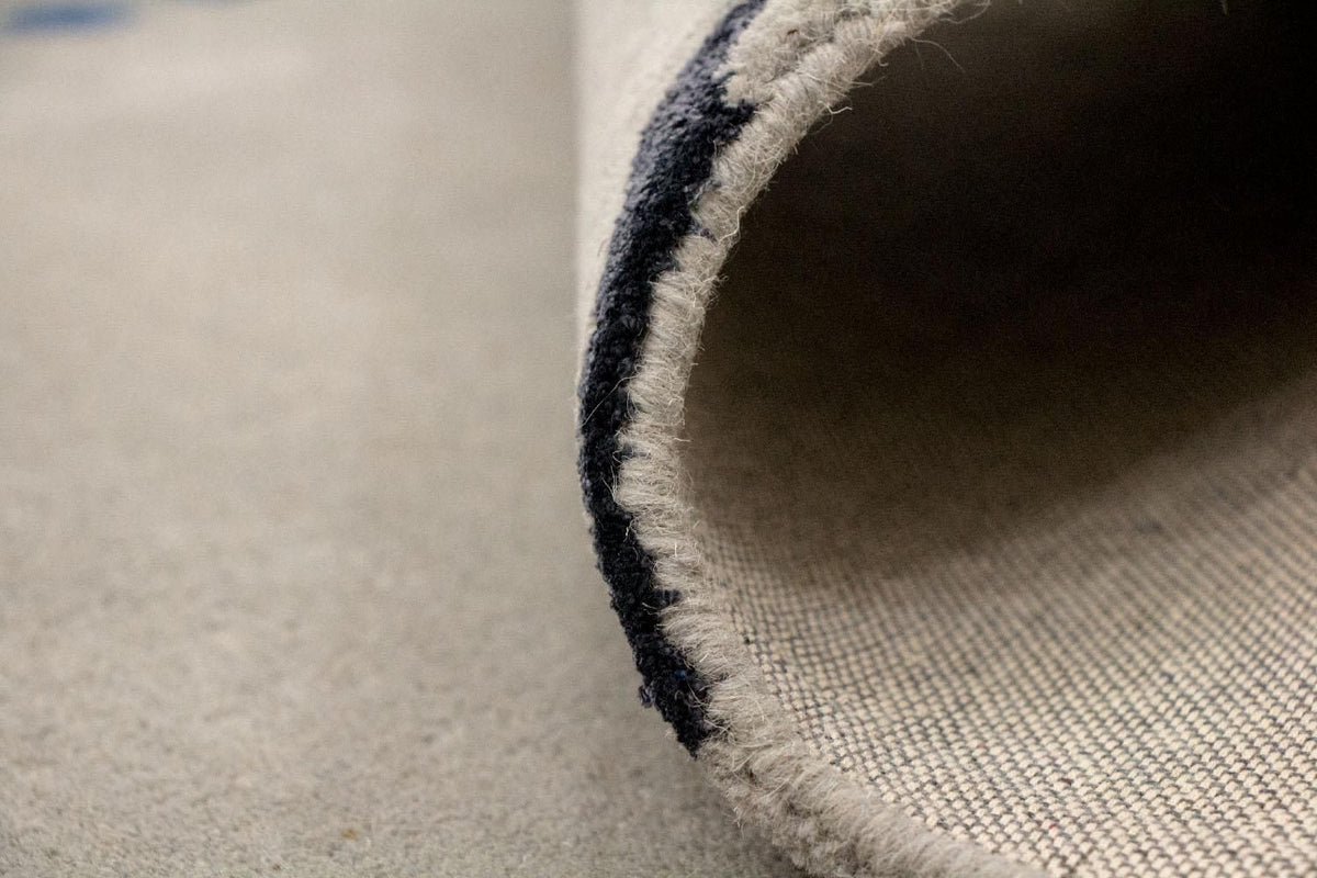 Designer Rug - 242 x 155 cm - brown