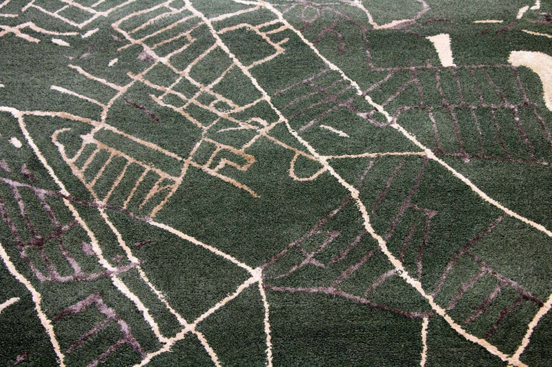 Designer Rug - 243 x 154 cm - green