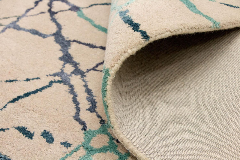 Designer Rug - 197 x 136 cm - beige