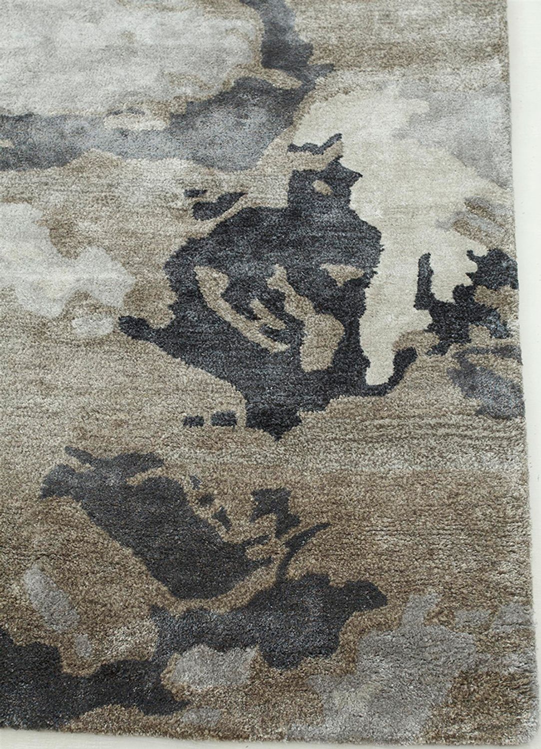 Rug Nikolas