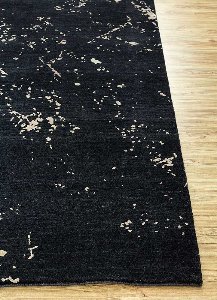 Wool Rug - 300 x 240 cm - black
