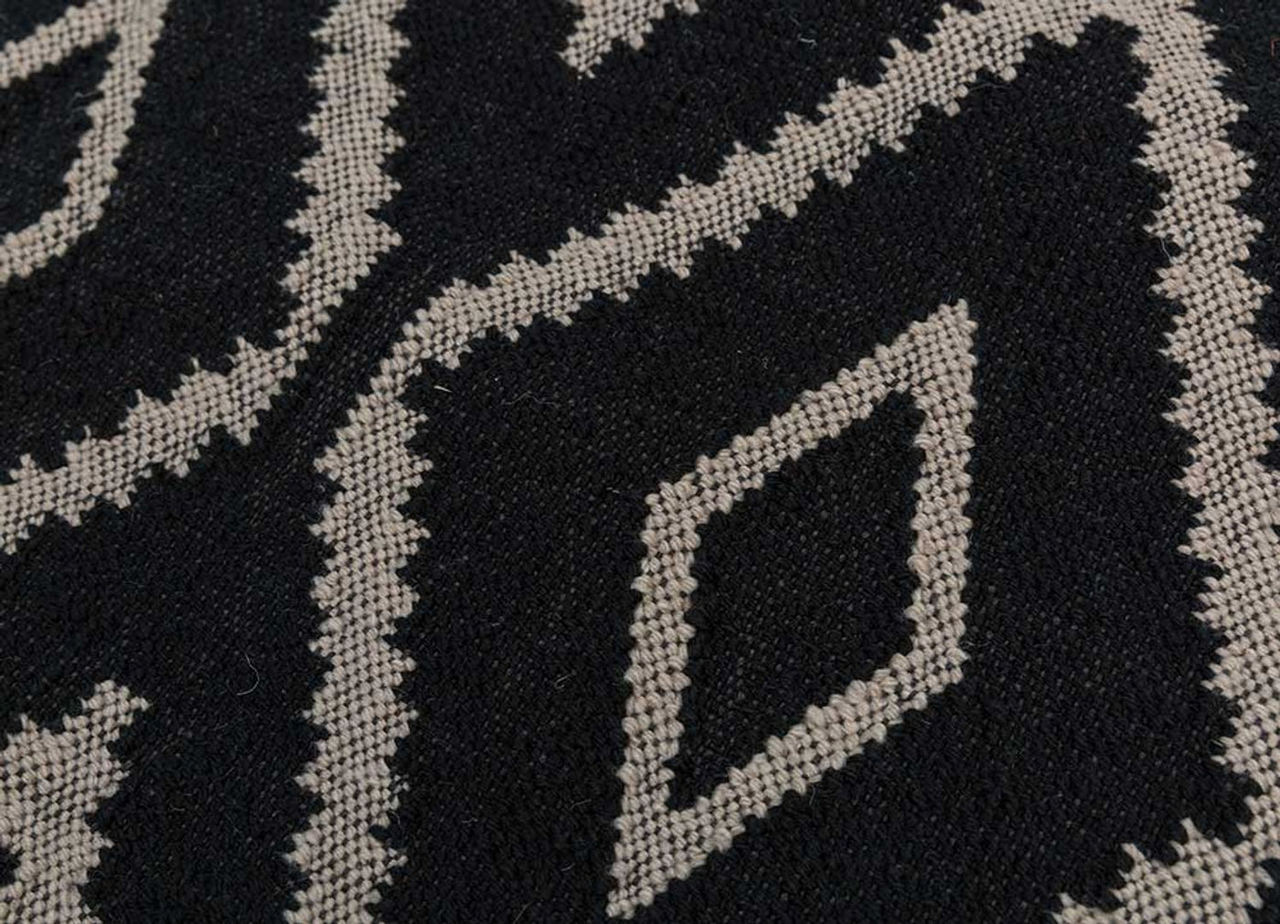 Wool Rug Aloyse - Wool Rug