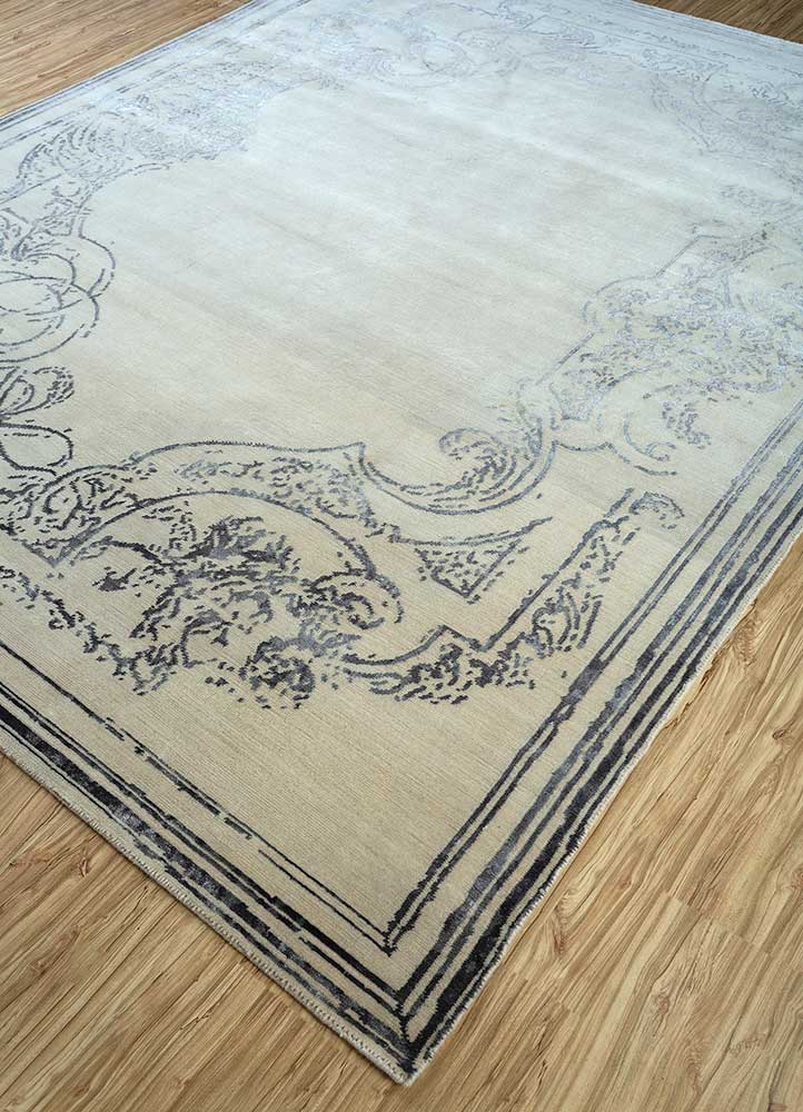 Wool Rug - 300 x 240 cm - cream