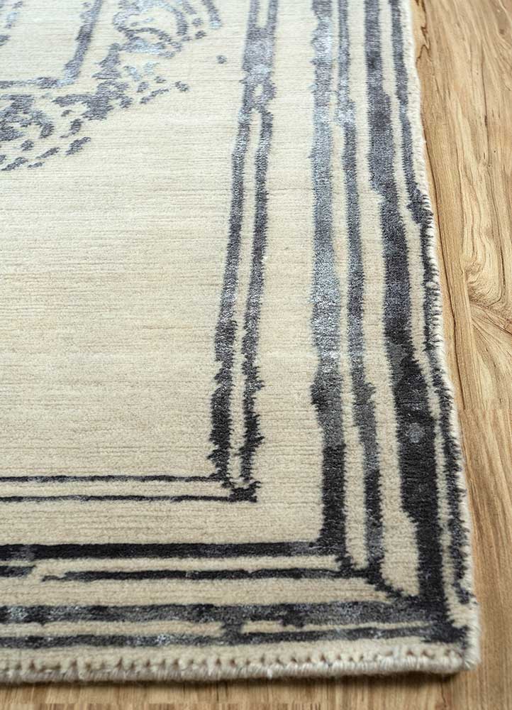 Wool Rug - 300 x 240 cm - cream