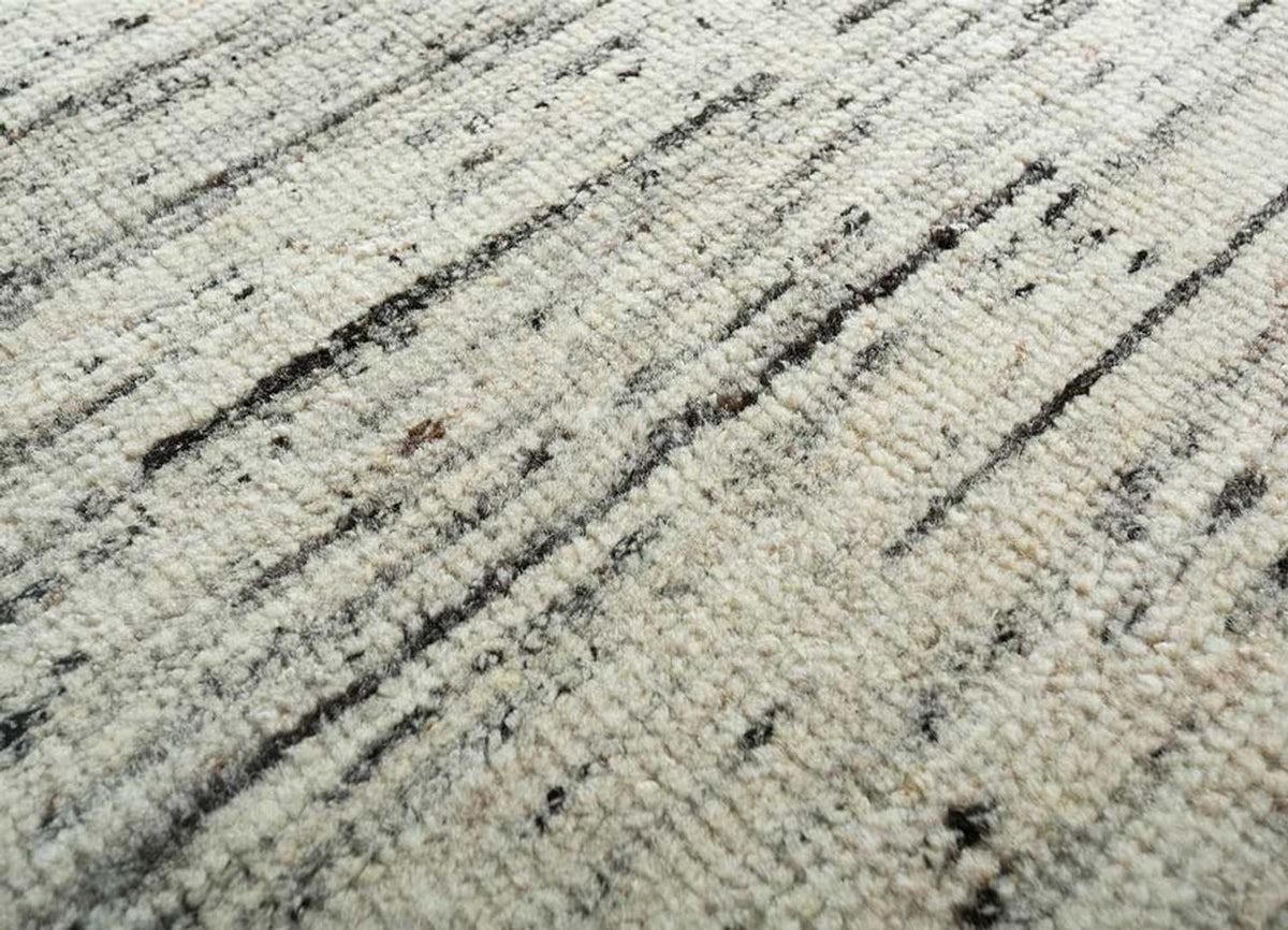 Wool Rug - 300 x 240 cm - cream