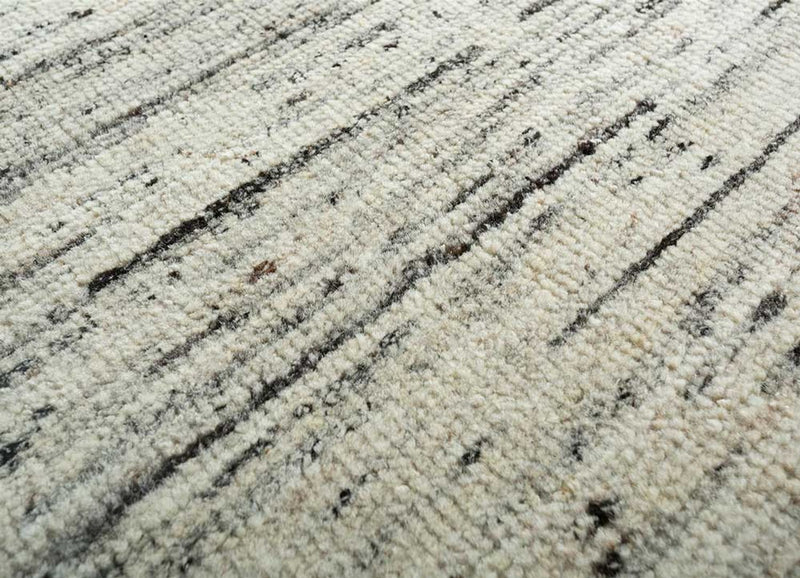 Wool Rug - 300 x 240 cm - cream