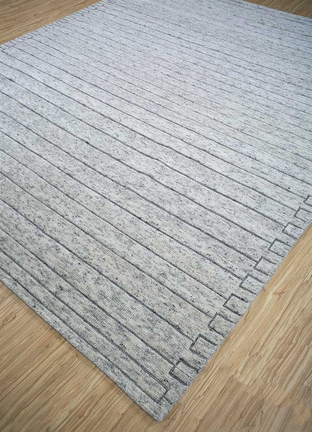 Wool Rug - 300 x 240 cm - grey