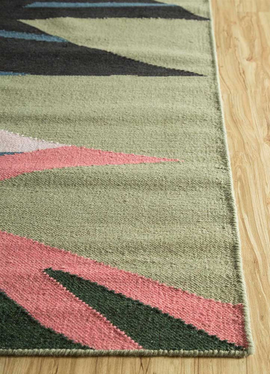 Designer Rug Antonia - Designerteppich