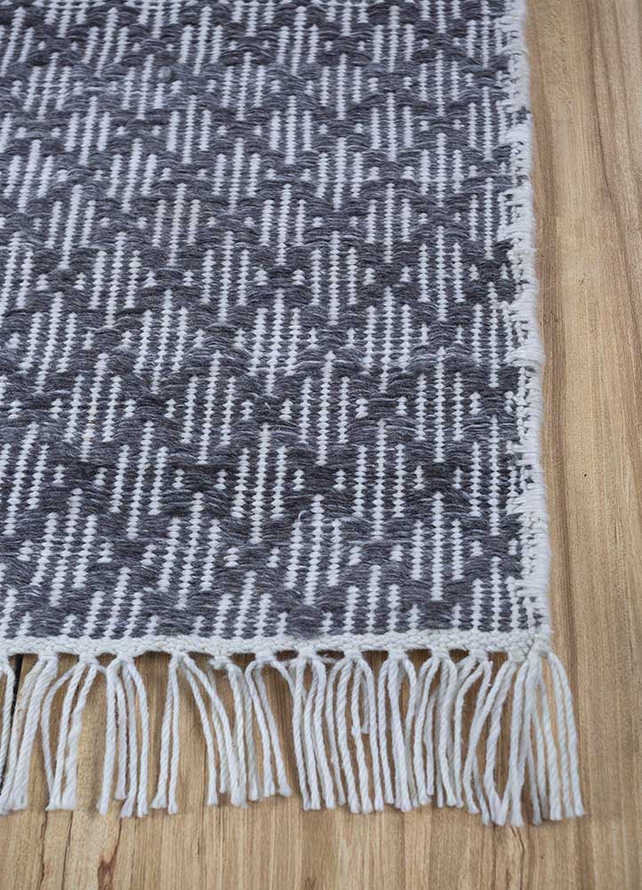 Rug 240x150cm